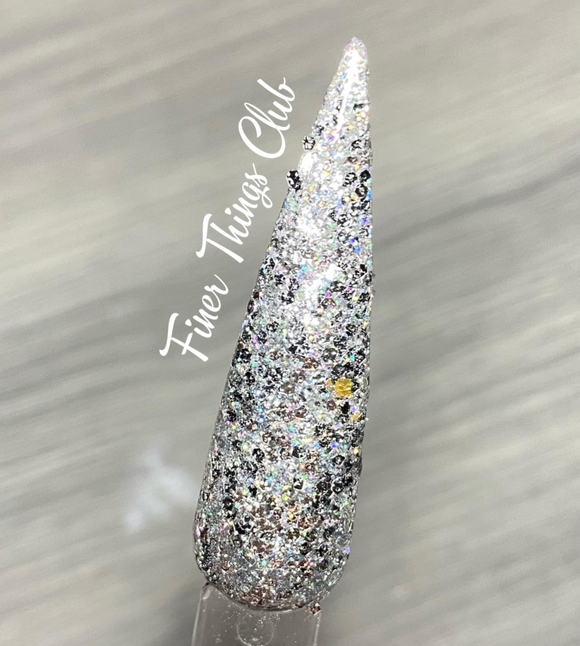 Finer Things Club Nail Dip Powder