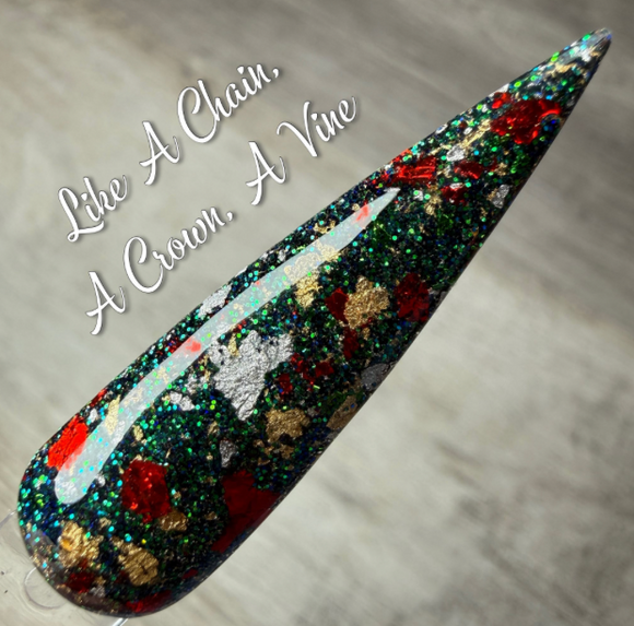 Like A Chain, A Crown, A Vine Nail Dip Powder